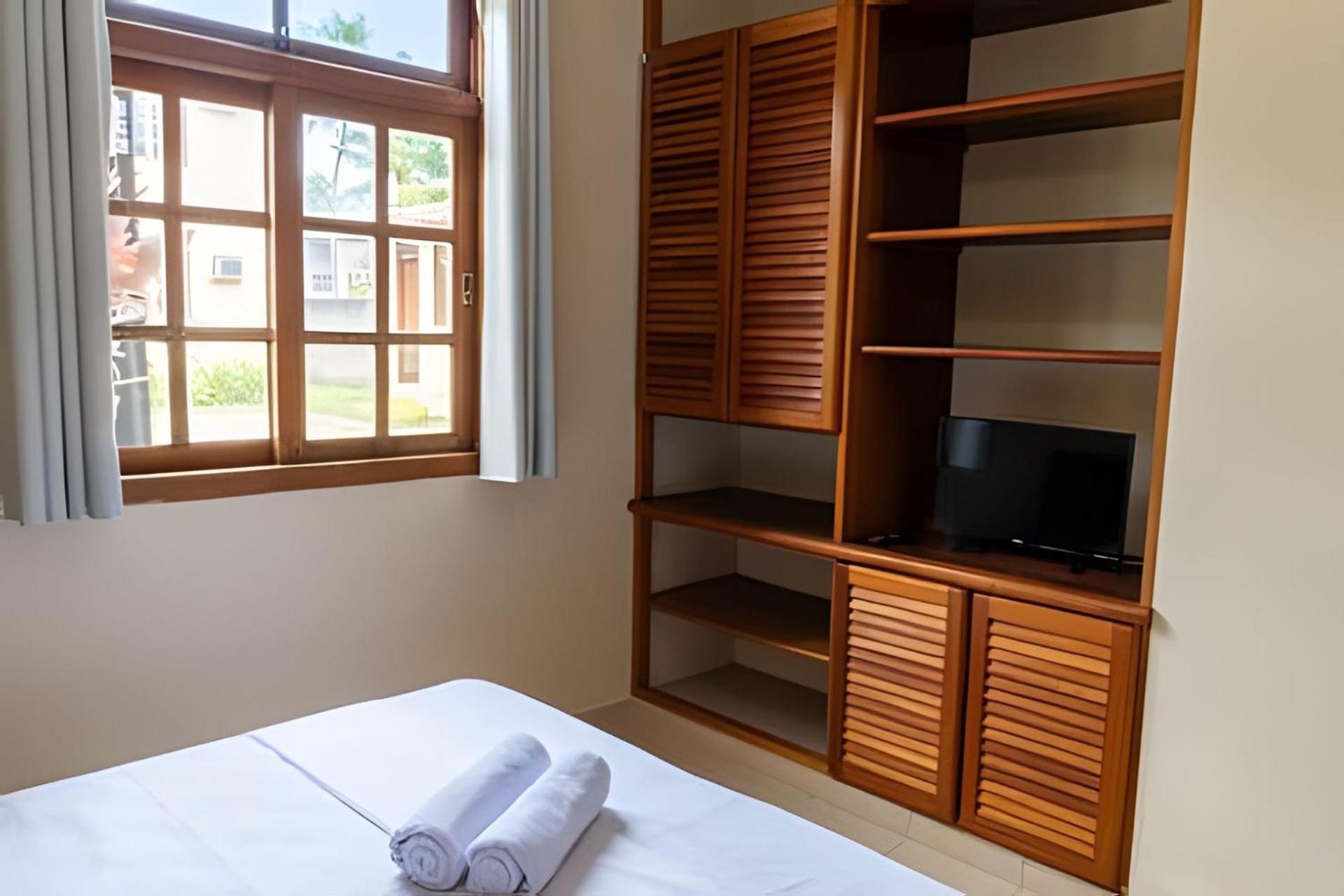 Taperapuan Beachfront Haven: Poolside Retreat with Wi-Fi Porto Seguro Exterior photo